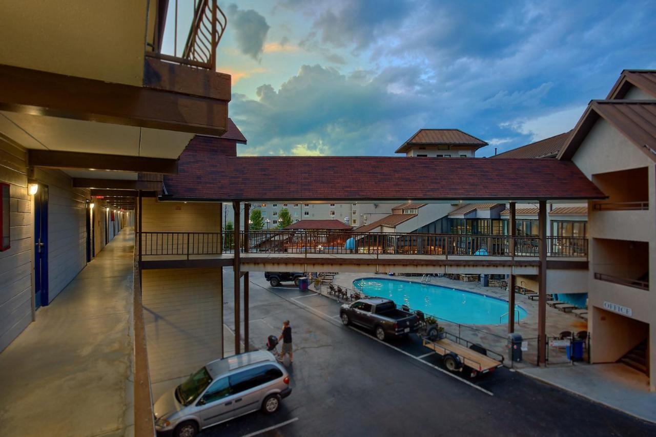 Sidney James Mountain Lodge Gatlinburg Exteriér fotografie